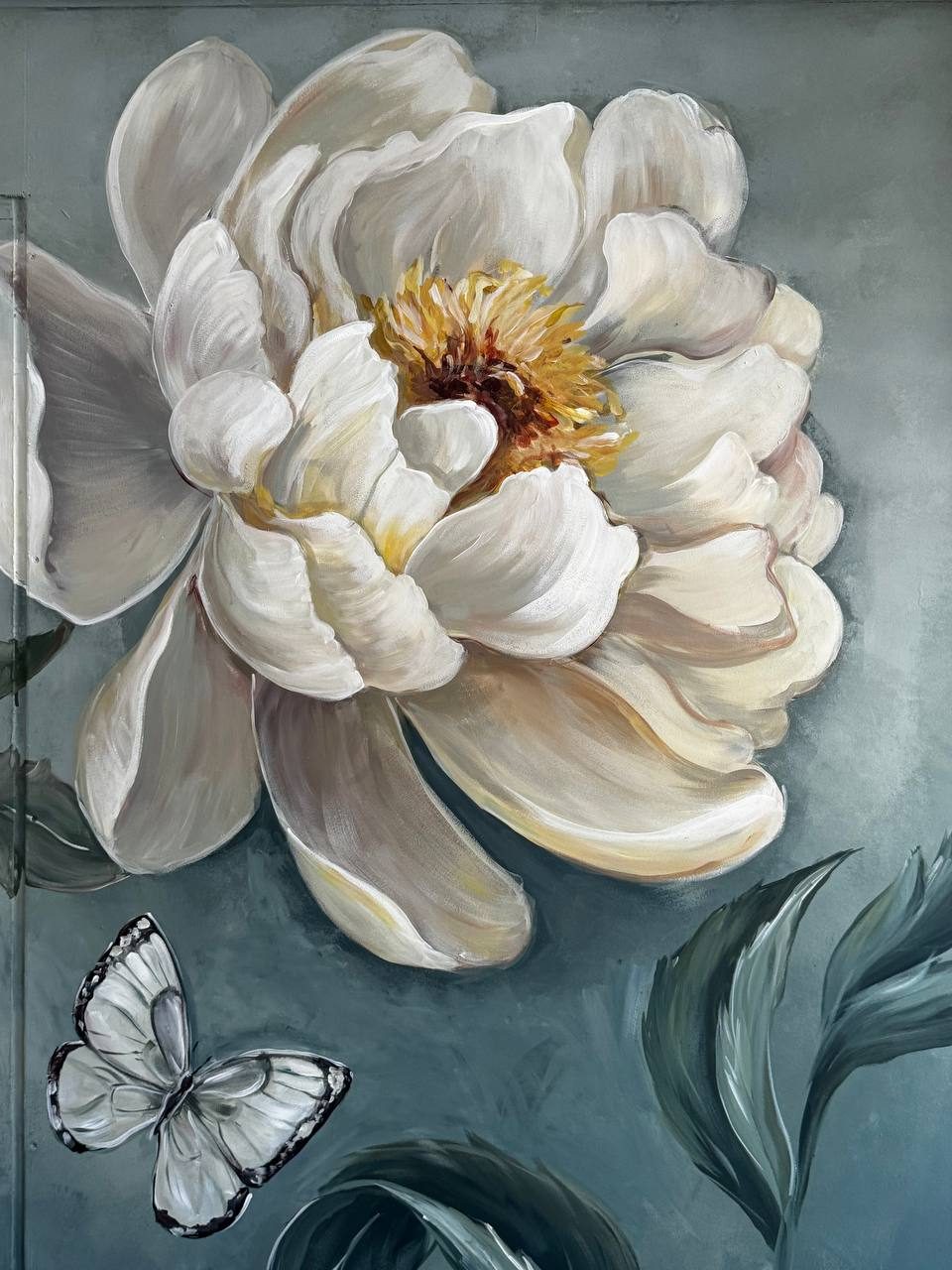 White peony with a butterfly — painting by Bohdana Boikiv
